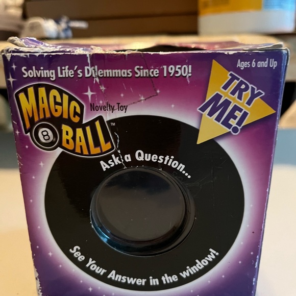 Vintage Magic 8 ball - Picture 1 of 5